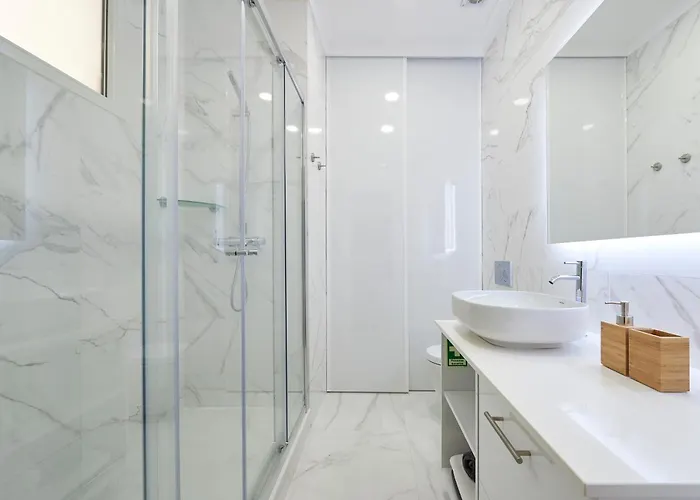 Elegant Santana Lisboa